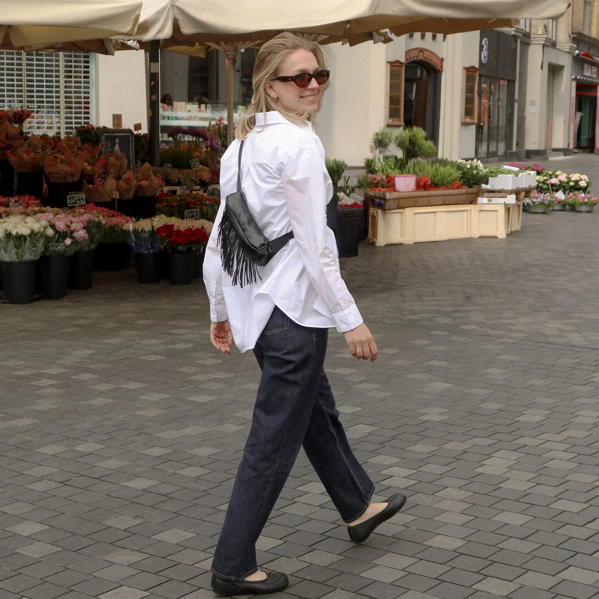 Bauchtasche Medium Eckig Kunstleder Fransen Schwarz