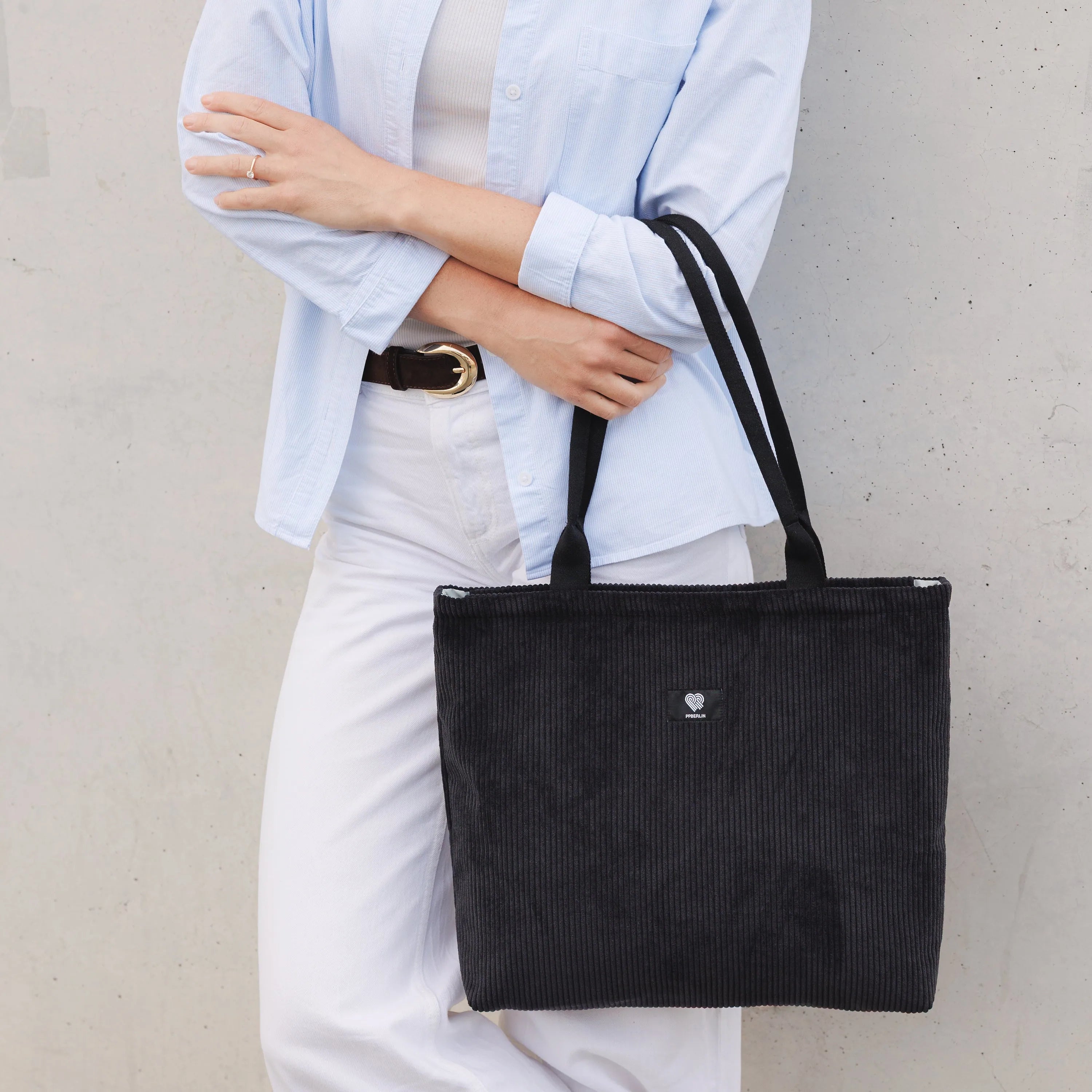 Shopperbag Cord Schwarz Model1 (6) #farbe_Schwarz
