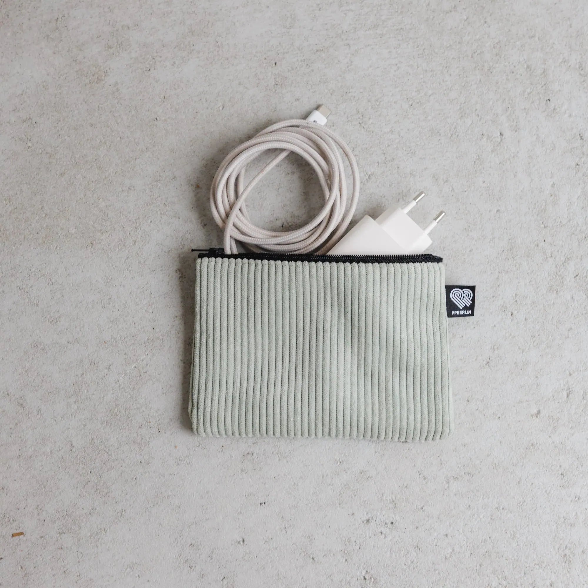 Etui klein, Cord Mint Detail1 (2) #farbe_Mint