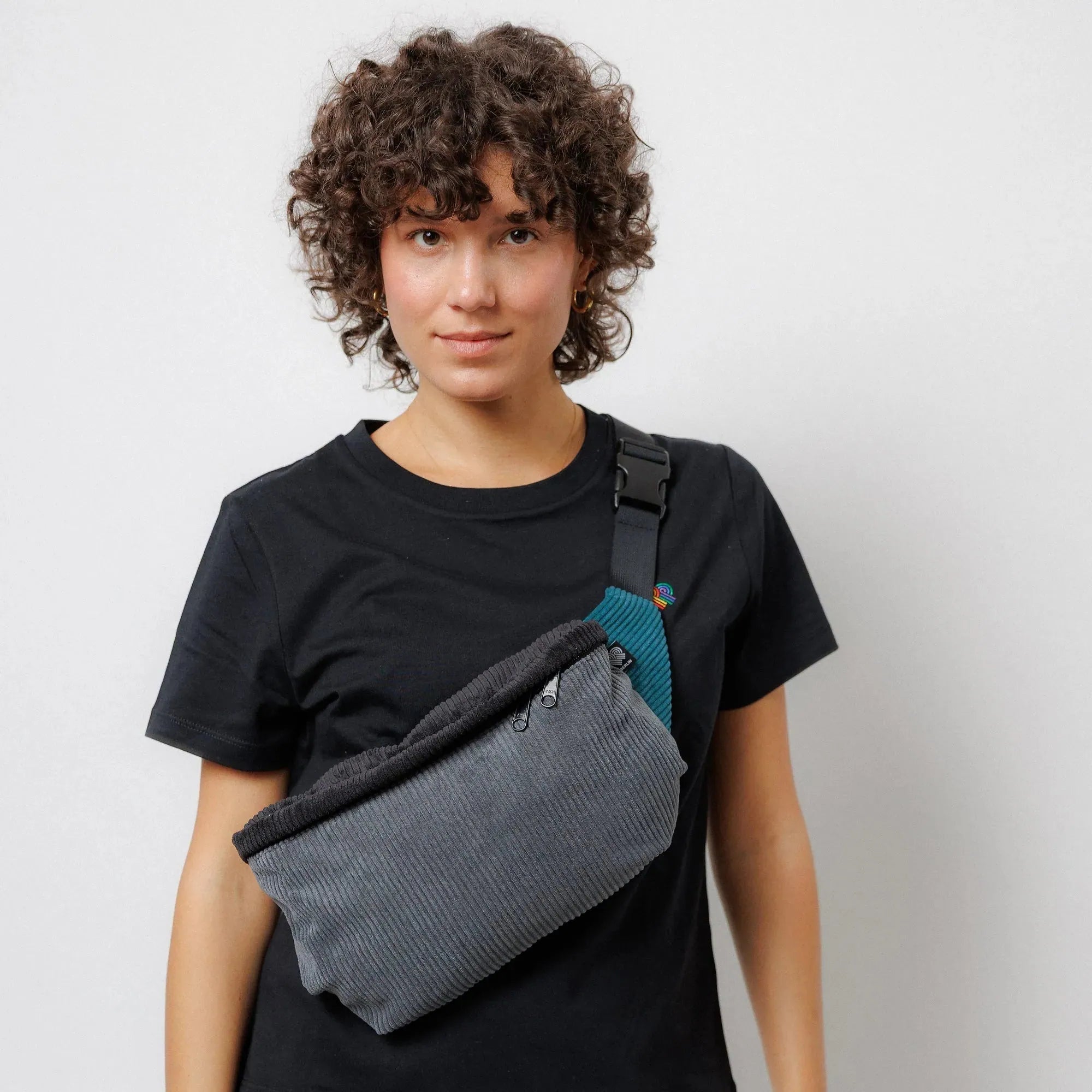 Bauchtasche groß, Cord Farbtrio (2) #farbe_Grau / Schwarz / Petrol