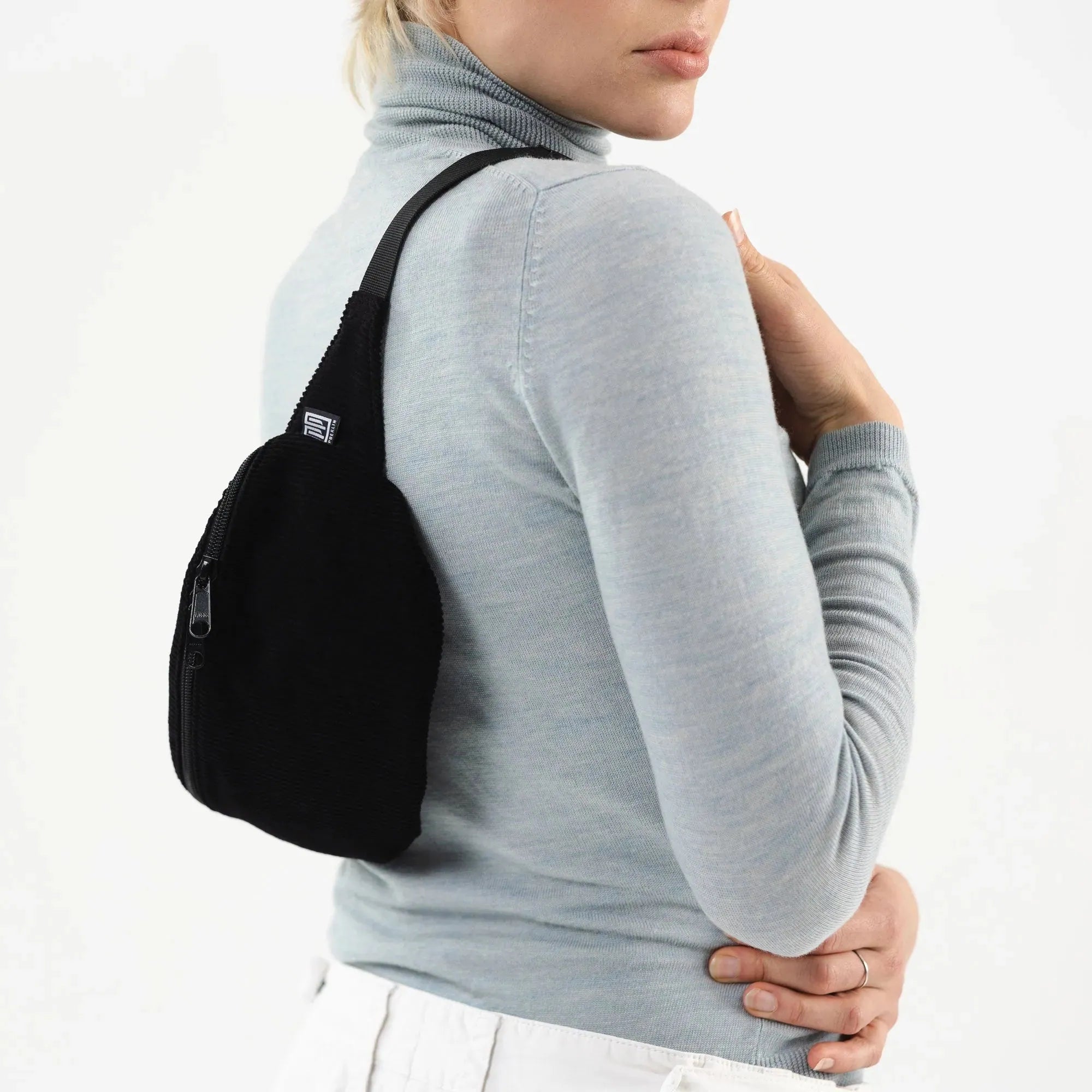 Bauchtasche klassisch, Cord Schwarz Detail2 (2) #farbe_Schwarz