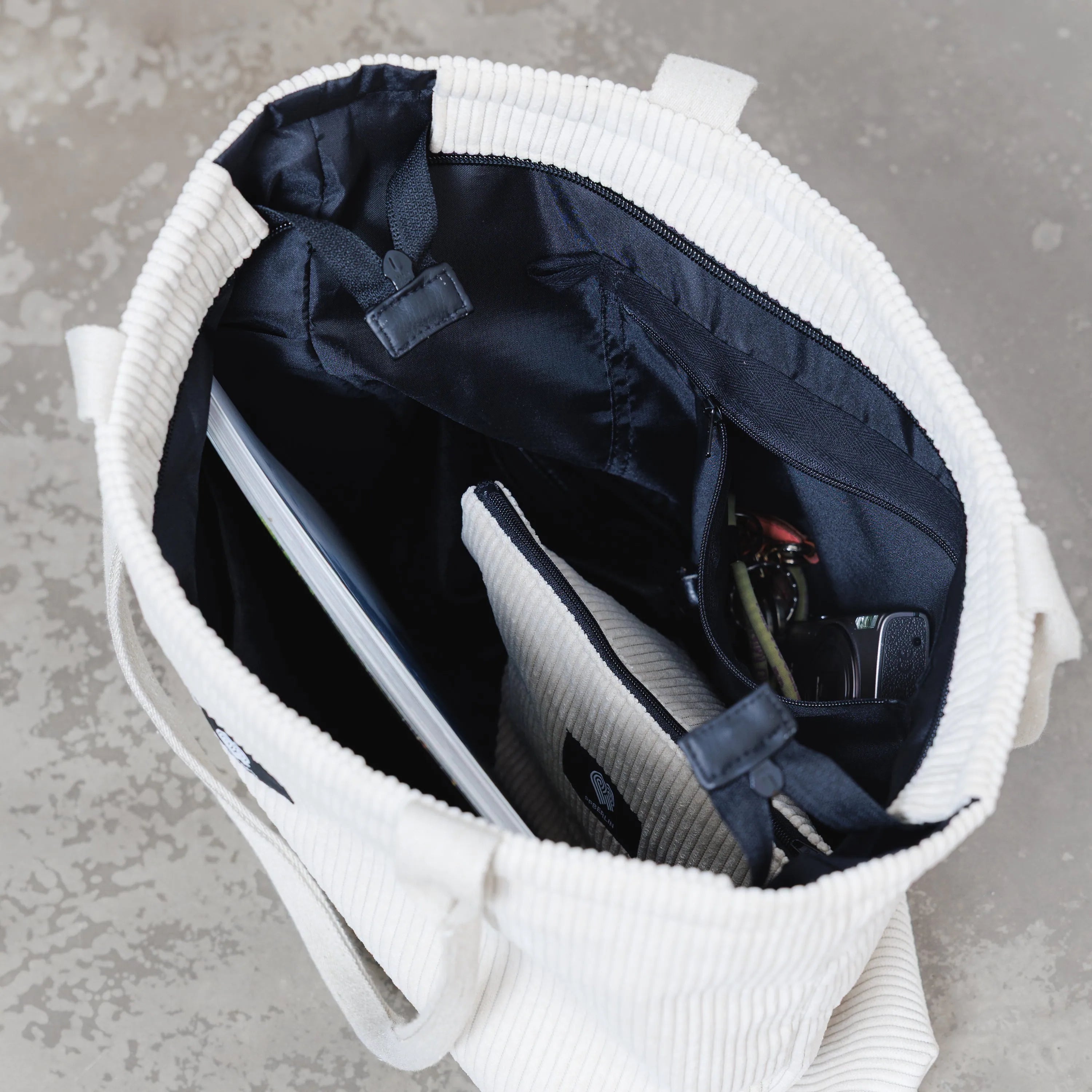 Shopperbag Cord Beige Detail1 #farbe_Beige