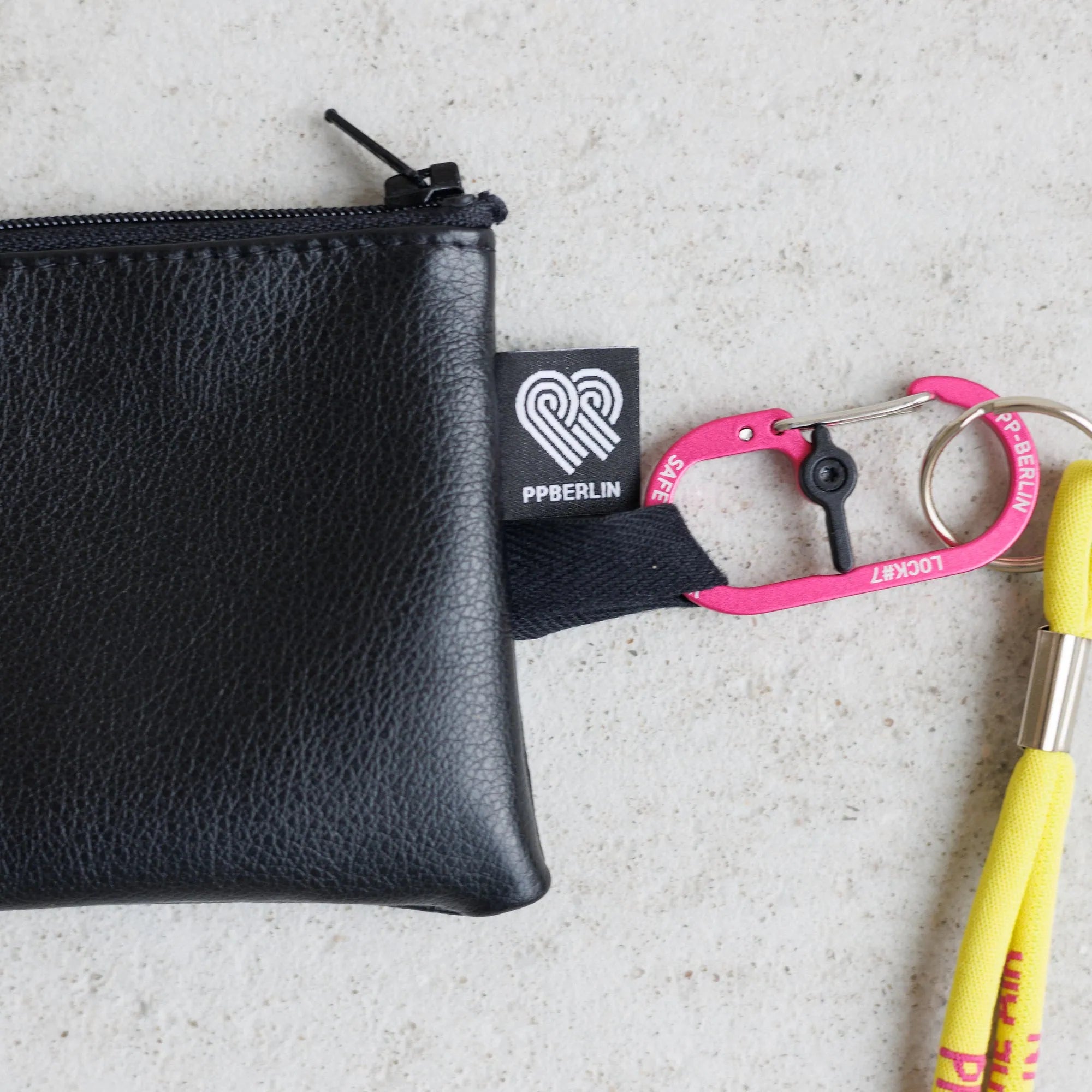 Safety Keeper PP-Berlin Pink Details 2 (3) #farbe_Pink