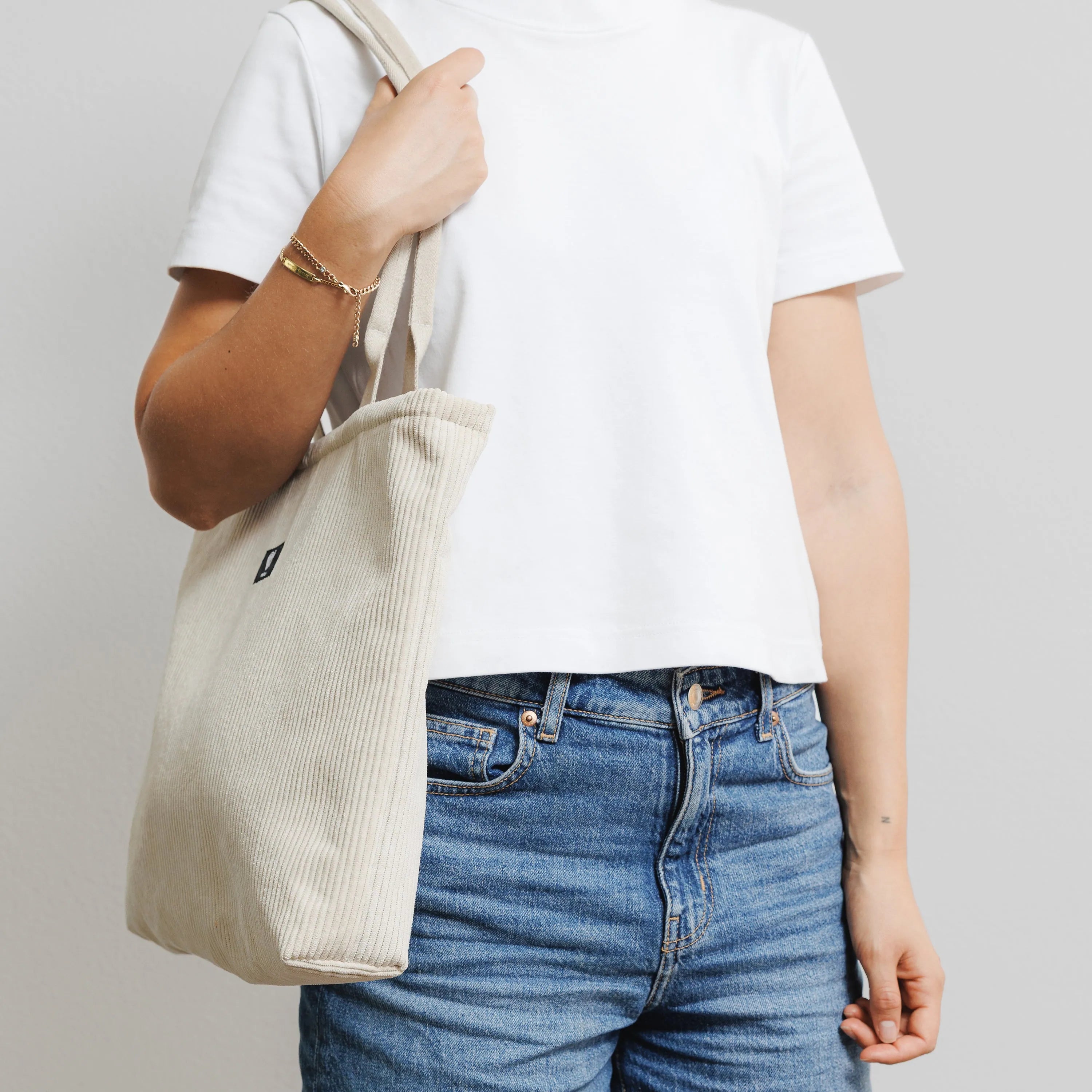 Shopperbag Cord Beige Model1 #farbe_Beige