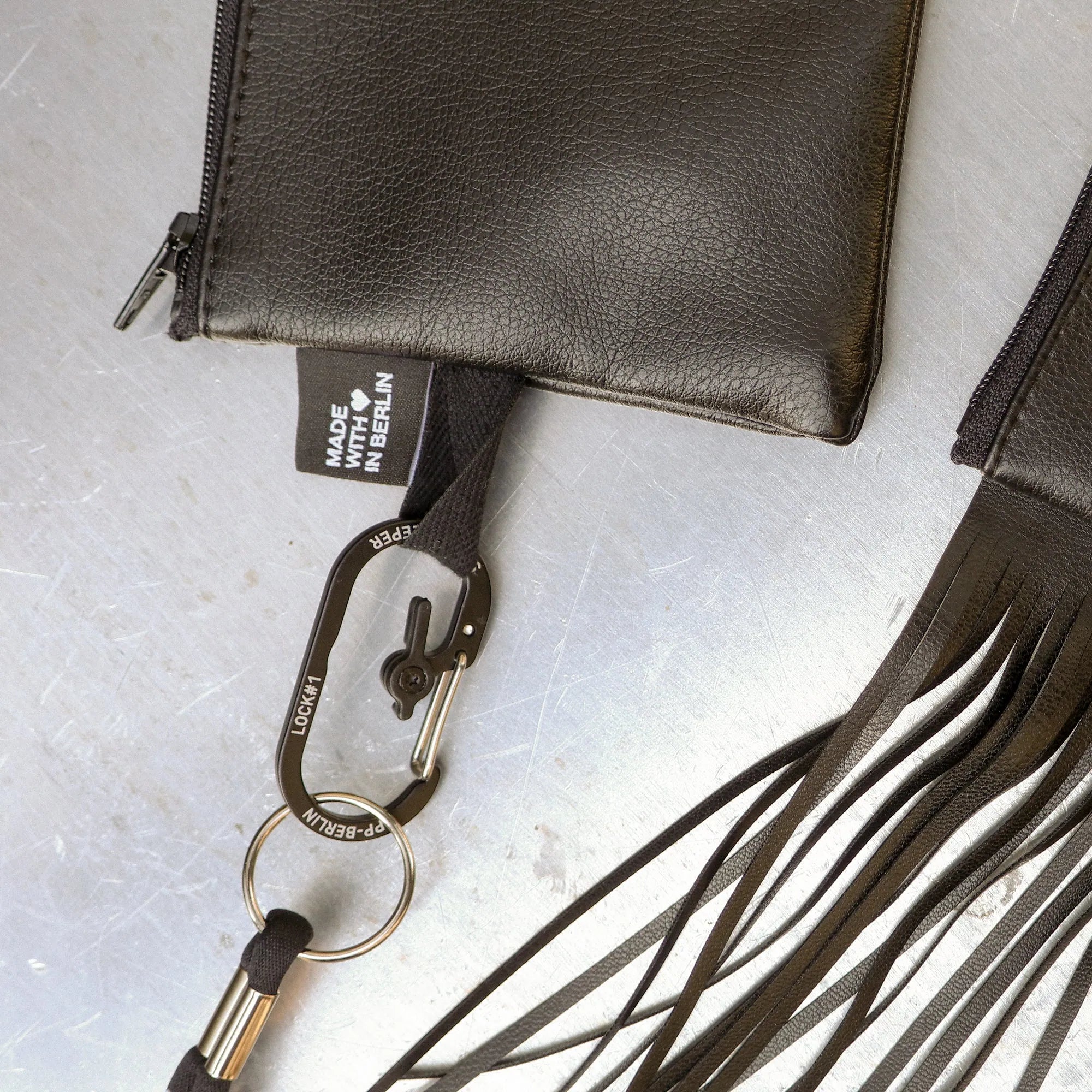 Safety Keeper PP-Berlin Schwarz Details 1 (2) #farbe_Schwarz