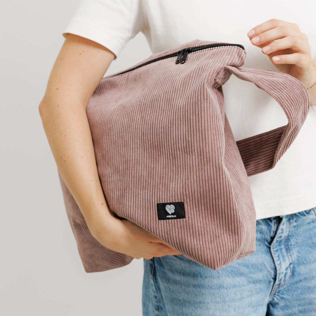 Schultertasche Groß Cord Taupe Mood1 (9) #farbe_Taupe
