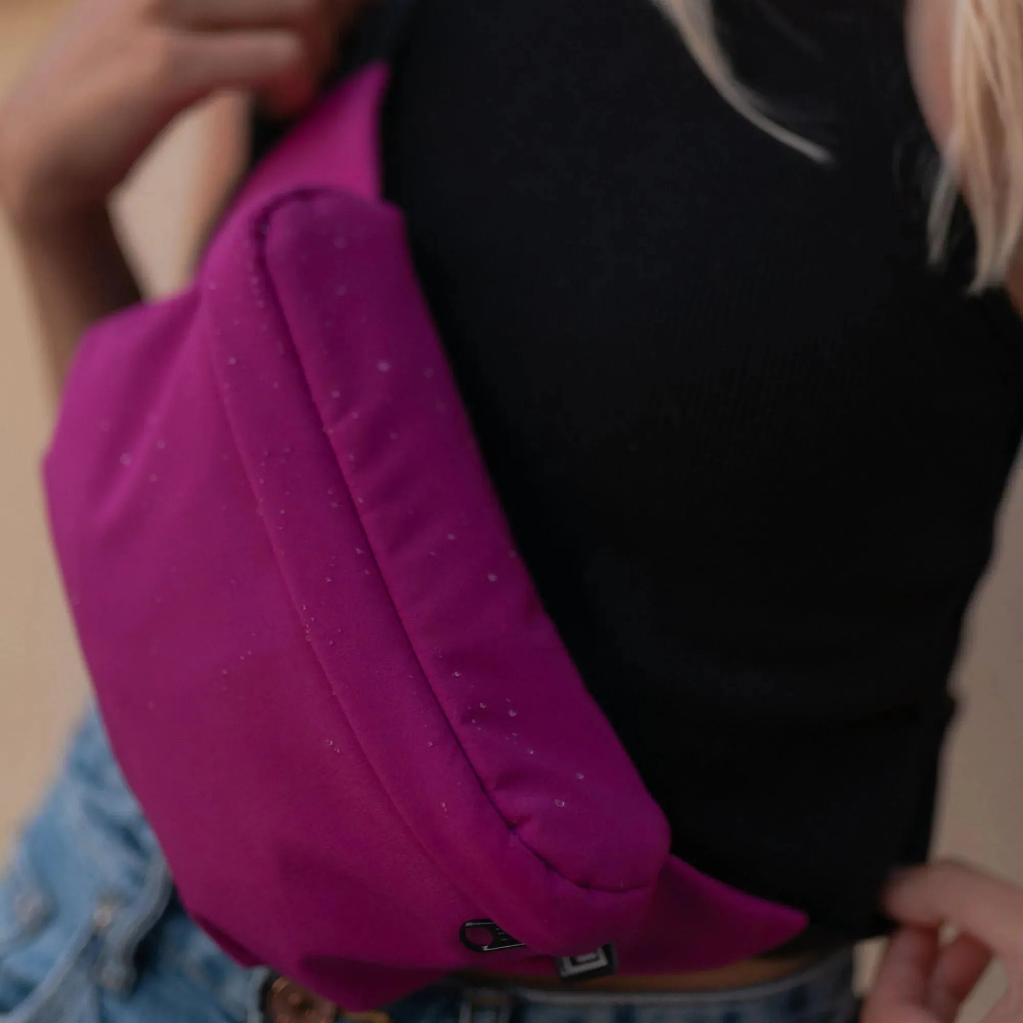 Bauchtasche eckig, Softshell Fuchsia Detail3 (2) #farbe_Fuchsia