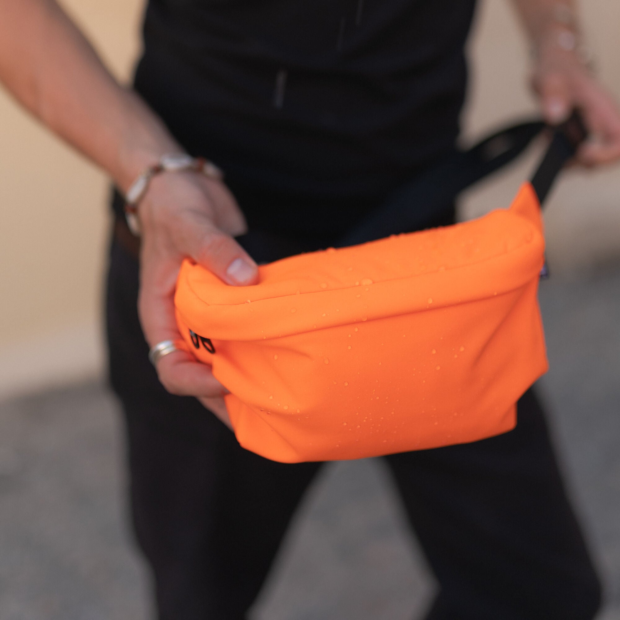 Bauchtasche eckig, Softshell Neonorange (3) #farbe_neonorange