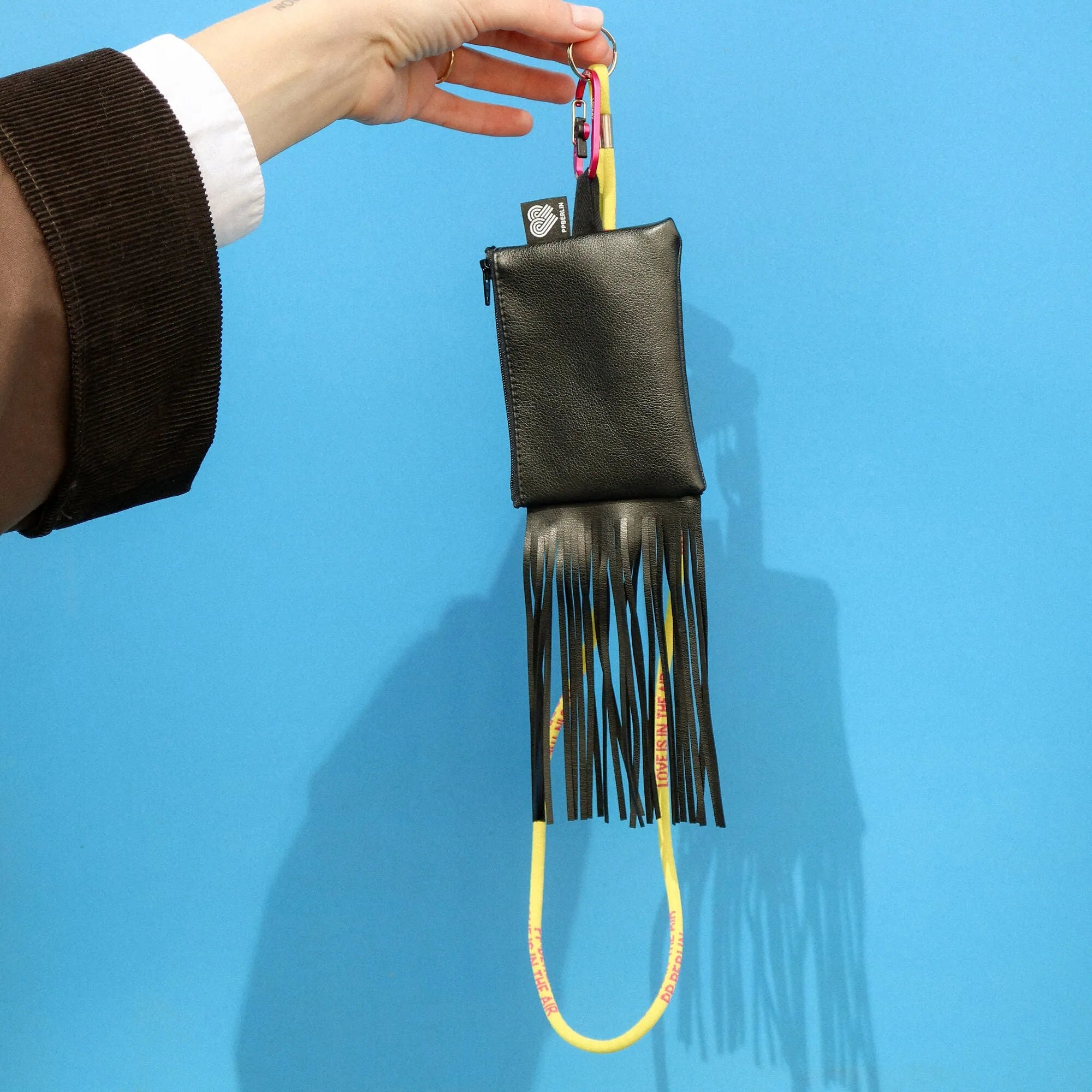 Etui Klein Kunstleder Fransen Schwarz